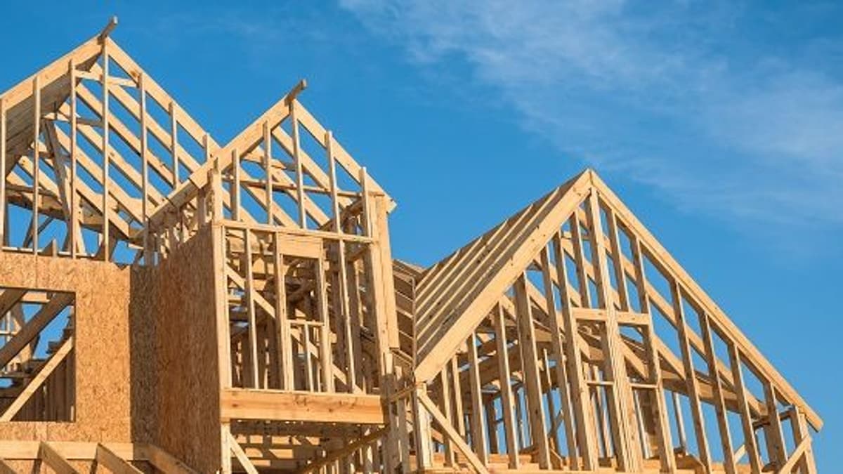 Gold Price Struggles as Strong US Housing Data Hits Bullion