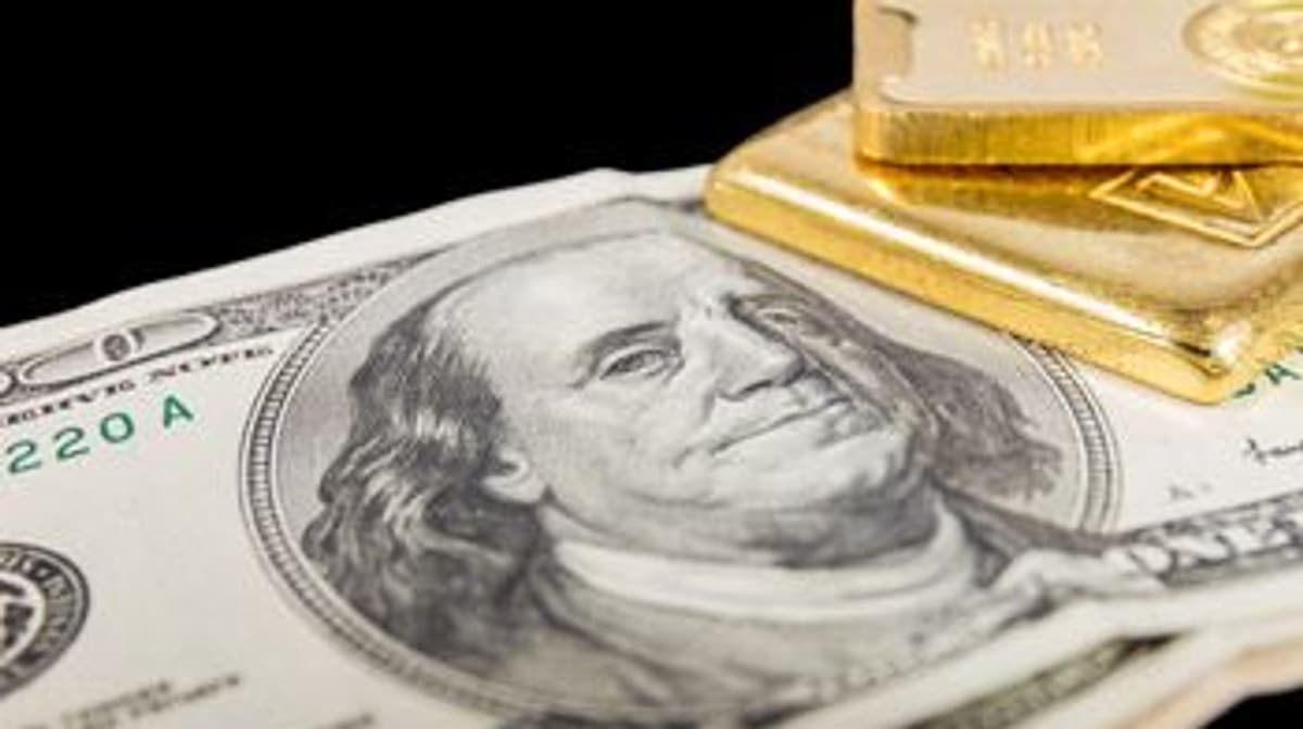 Gold Price Near $4,700 as Hormuz Risks Keep Bullion Firm